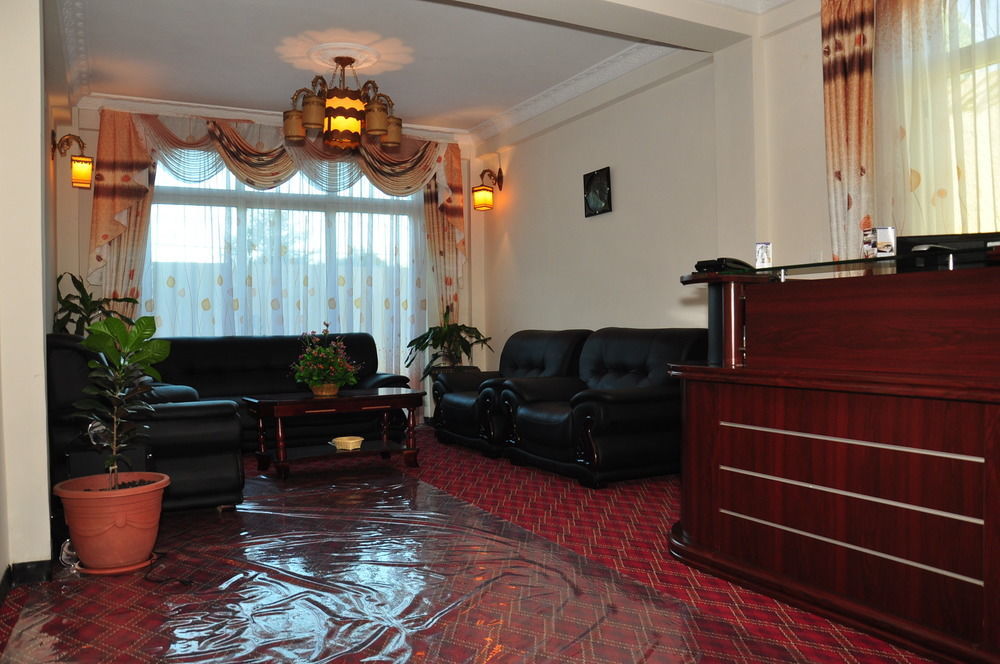 Keba Guest House Adis Abeba Exterior foto
