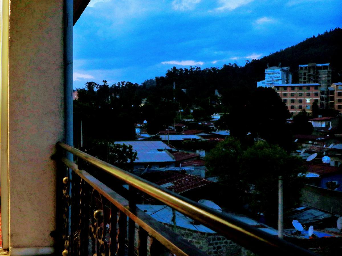 Keba Guest House Adis Abeba Exterior foto